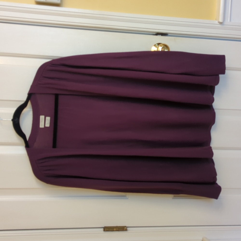 Ladies Van Heusen Buttonless Cardigan in Plum Size XL